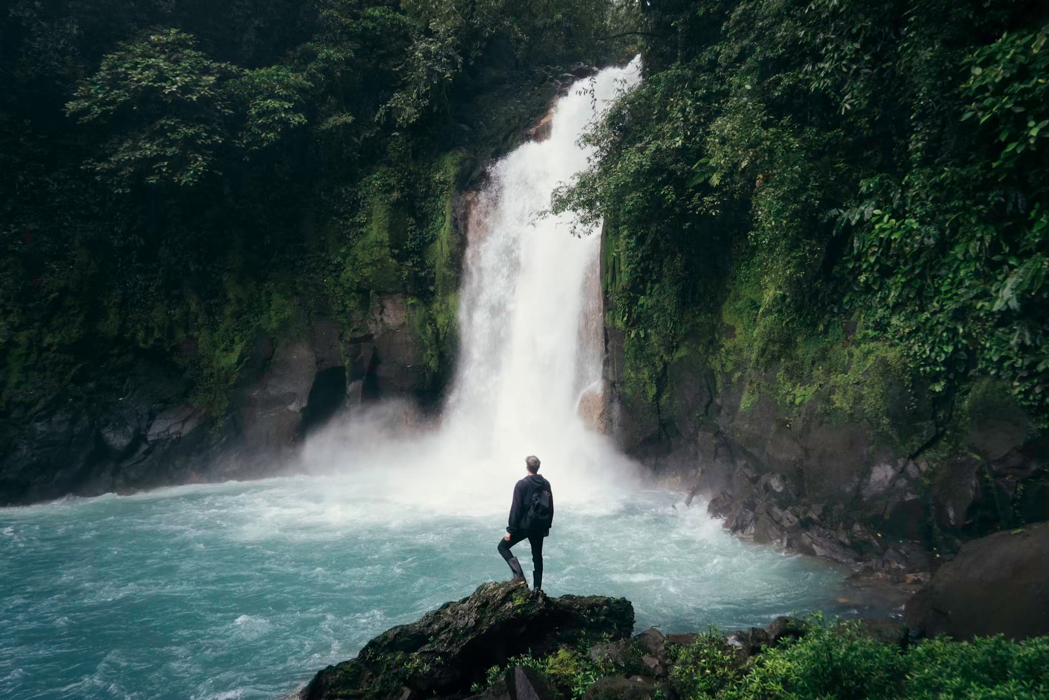 Visita un lugar único como esta cascada